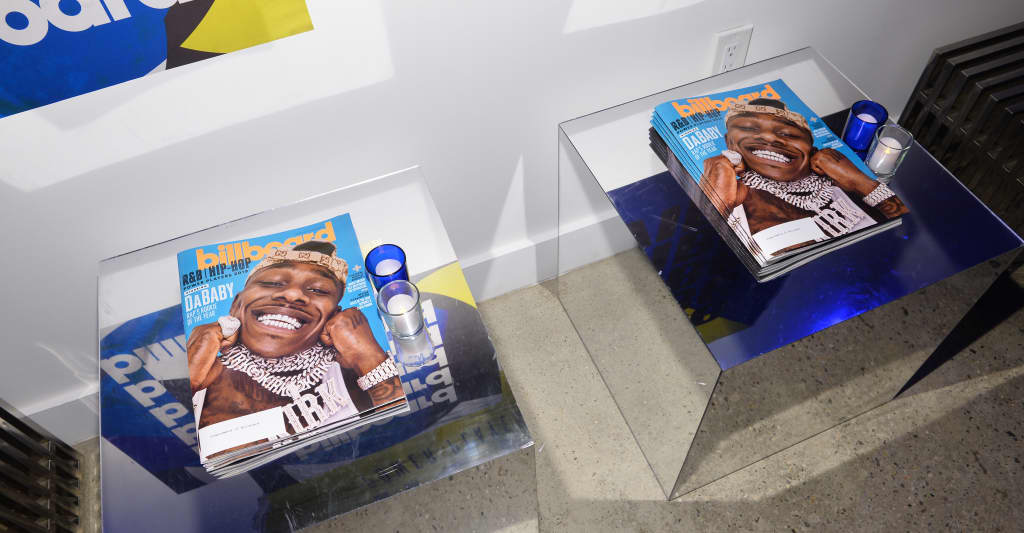Kd billboard top