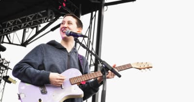 Frankie Cosmos, Vagabon and Algiers to headline benefit show for Brooklyn synagogue 