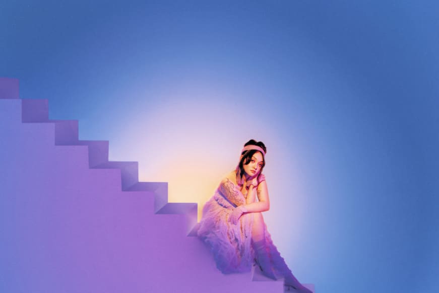#mxmtoon announces deluxe version of rising, shares single “kaleidoscope”