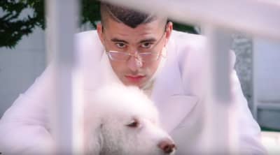 Watch Bad Bunny’s new “Si Estuviésemos Juntos” music video