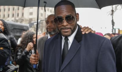 The woman who posted R. Kelly’s bond wants her money back