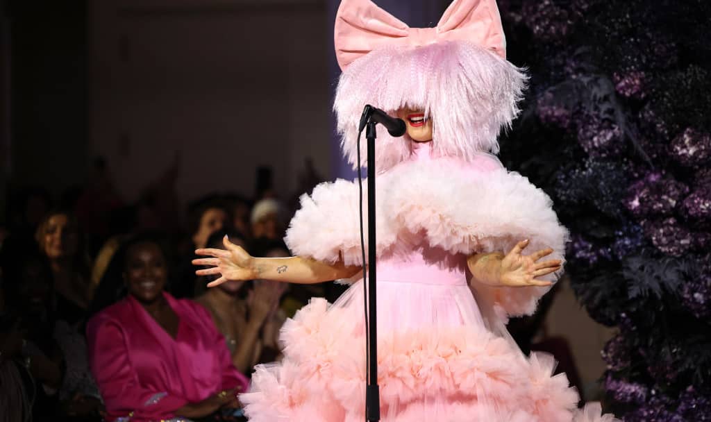 #Sia is suing a catfish pretending to be her