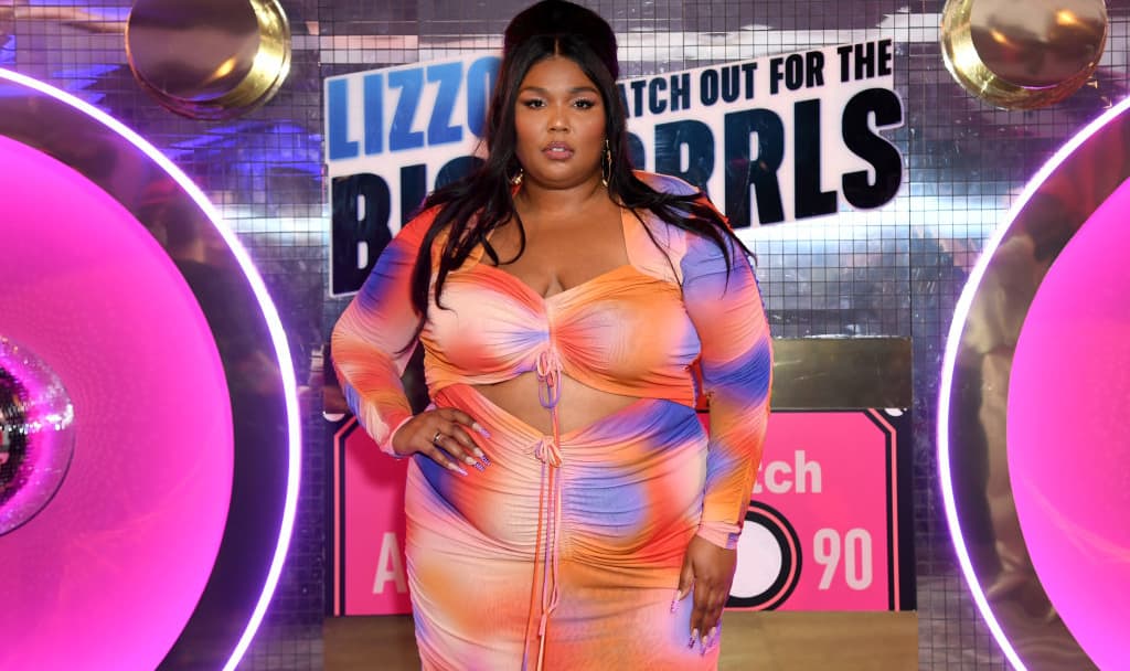 #Lizzo shares updated version of “Grrrls” following criticism of ableist lyric