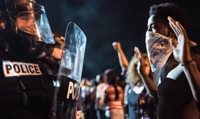 North Carolina Cop Who Killed Keith Lamont Scott Will Not Face Charges 