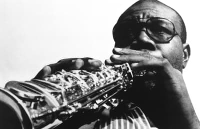 Revered saxophonist Manu Dibango dies after COVID-19 diagnosis