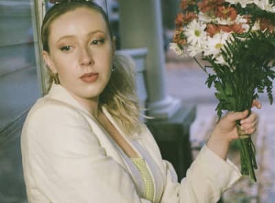 LOONY faces her fears in “be cool”