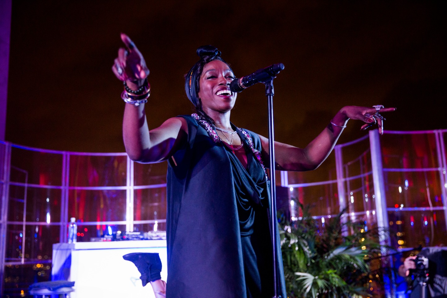 Estelle Rocked Night Two Of FADER x Toyota Avalon Nights