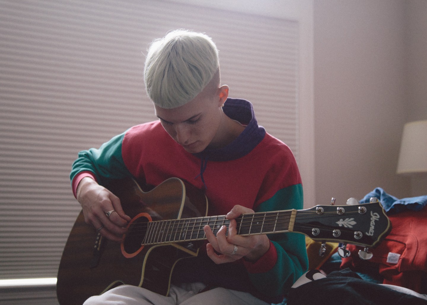 The Formula to Gus Dapperton’s Free-Spirited Dream Pop