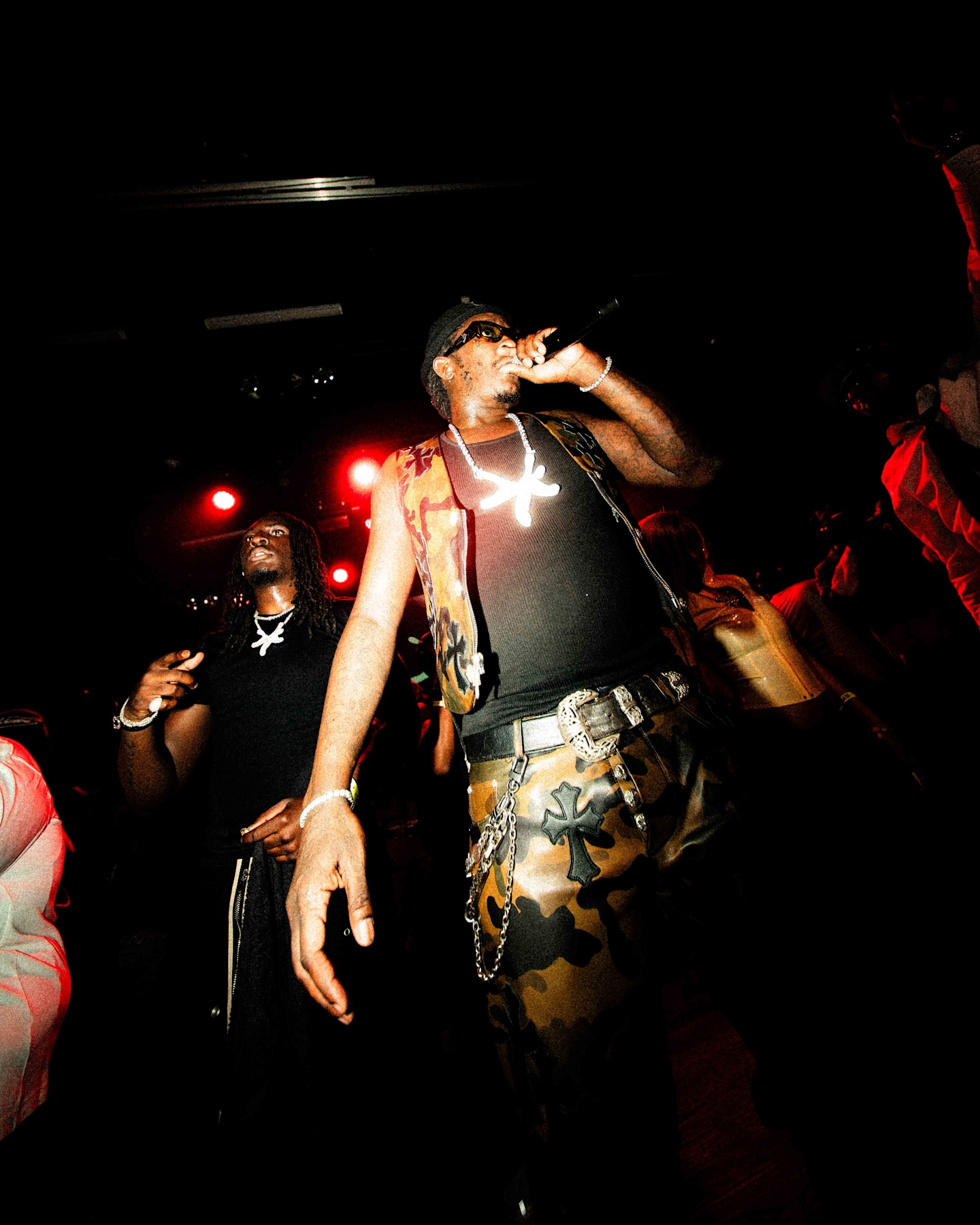 Who is Young Thug taking on tour with him?