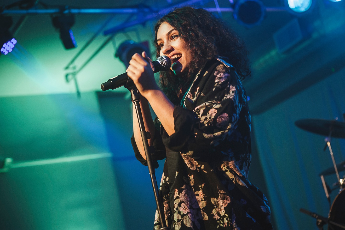 Alessia Cara And Passion Pit Made A Wednesday Night Feel Like Friday At #uncapped