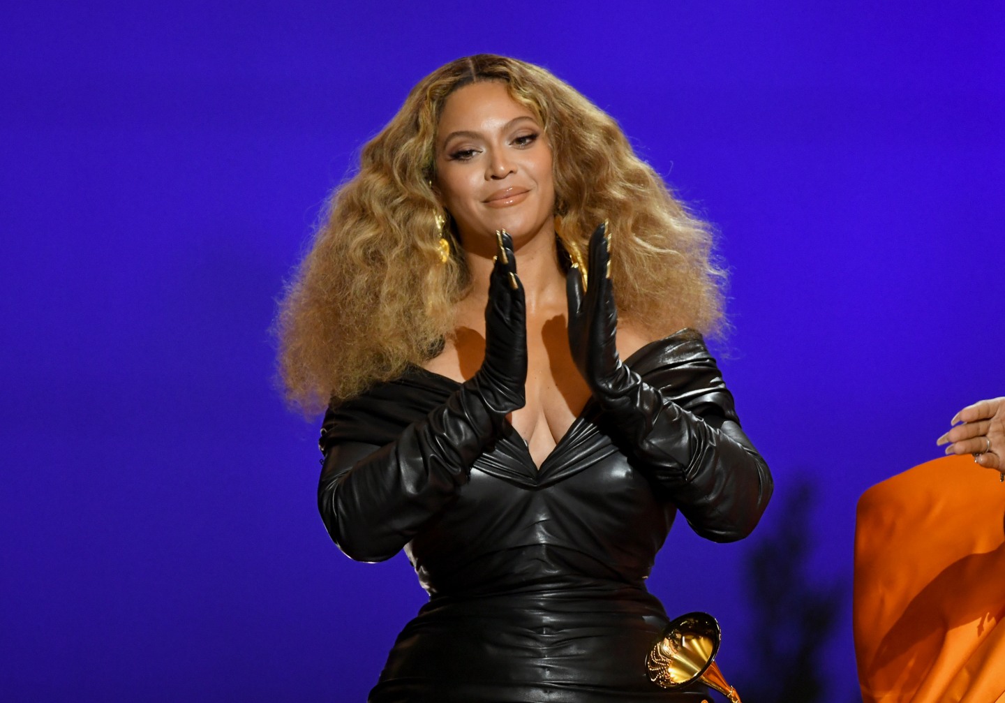 Live News: Beyoncé’s name will be in the French dictionary, Universal reaches TikTok deal, and more