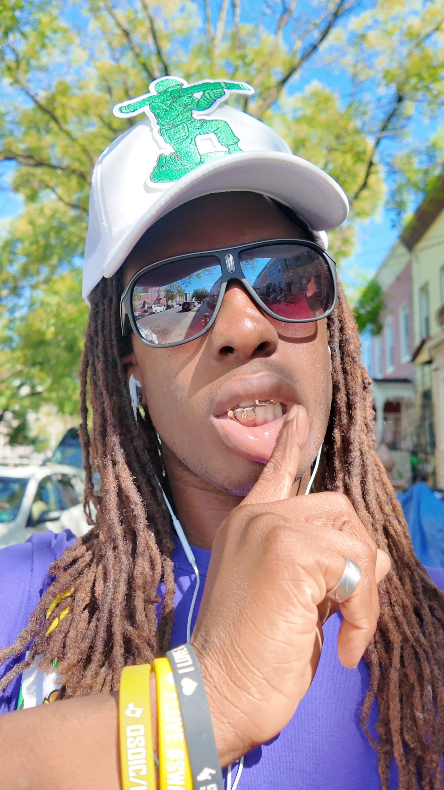 The Opener: osoic is an extra dapper Dallas rapper