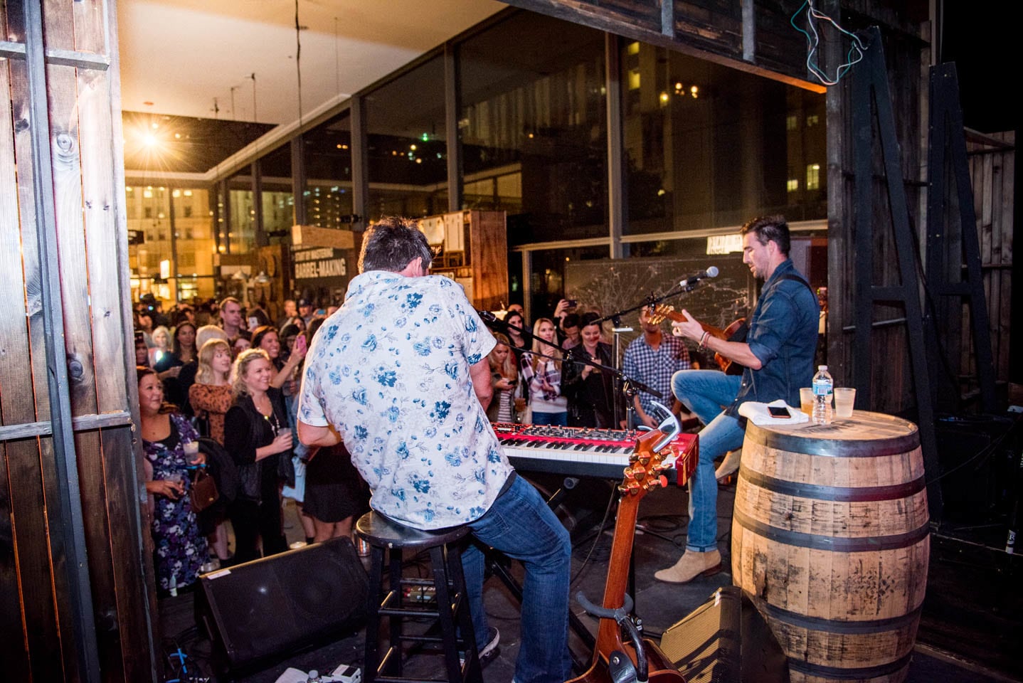 Jack Daniel’s Turned A Chicago Storefront Into A Lynchburg-Inspired Saloon