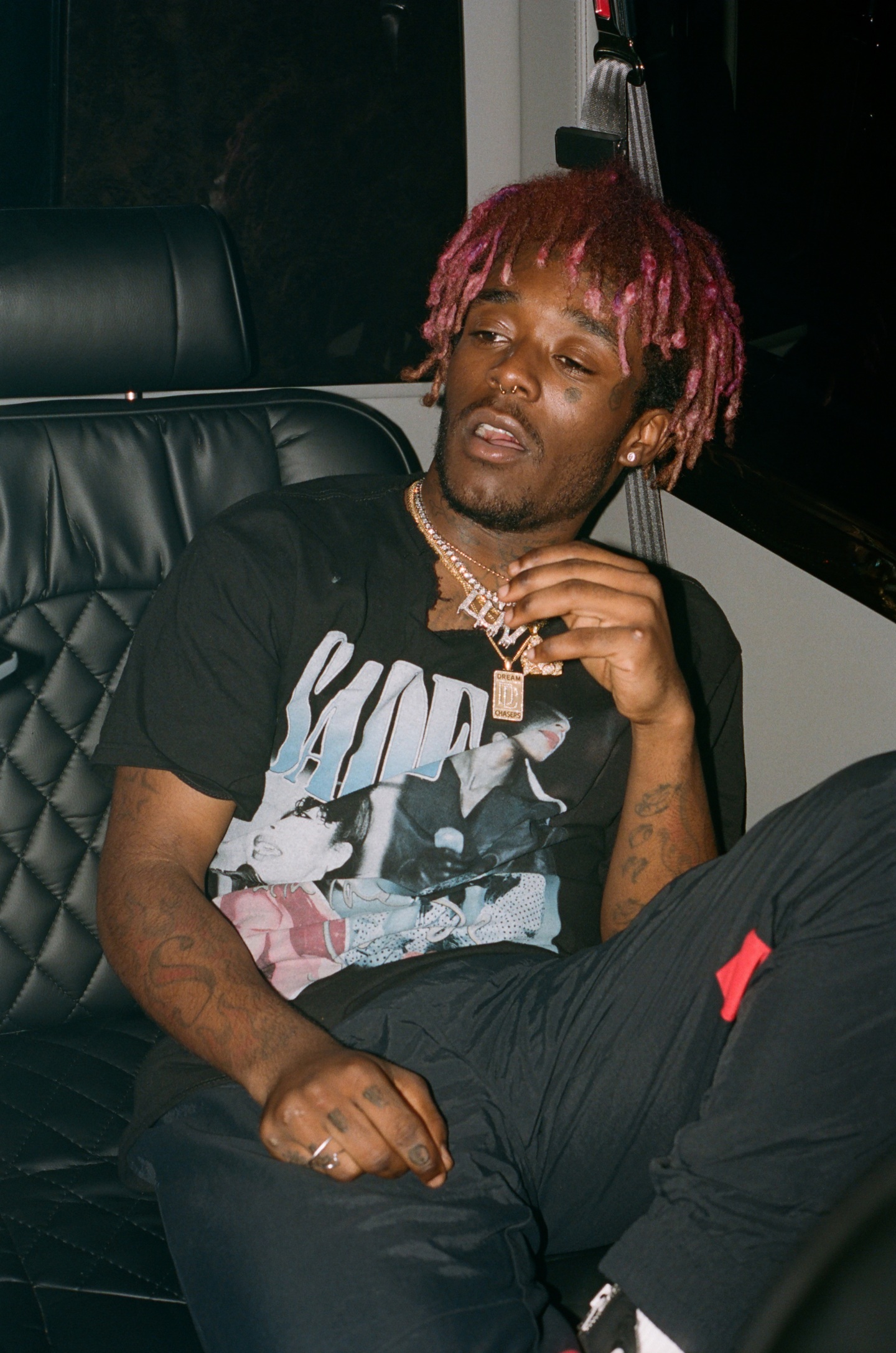 来认识一下Lil Uzi Vert，后奥巴马说唱界的第一位摇滚明星