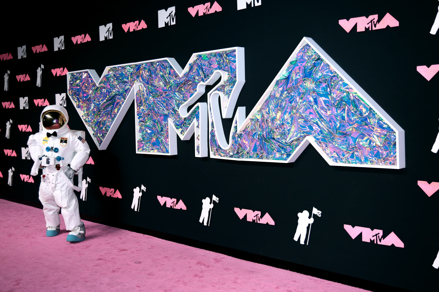 The 2023 MTV VMAs — live updates