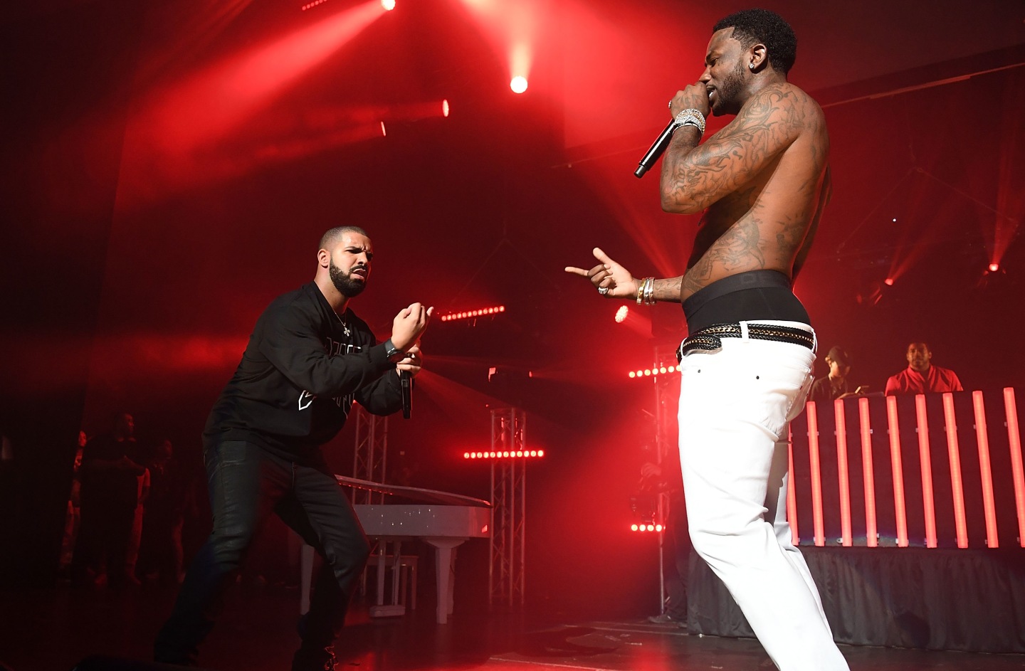 Review: Drake's Atlanta concert was a homecoming that felt both