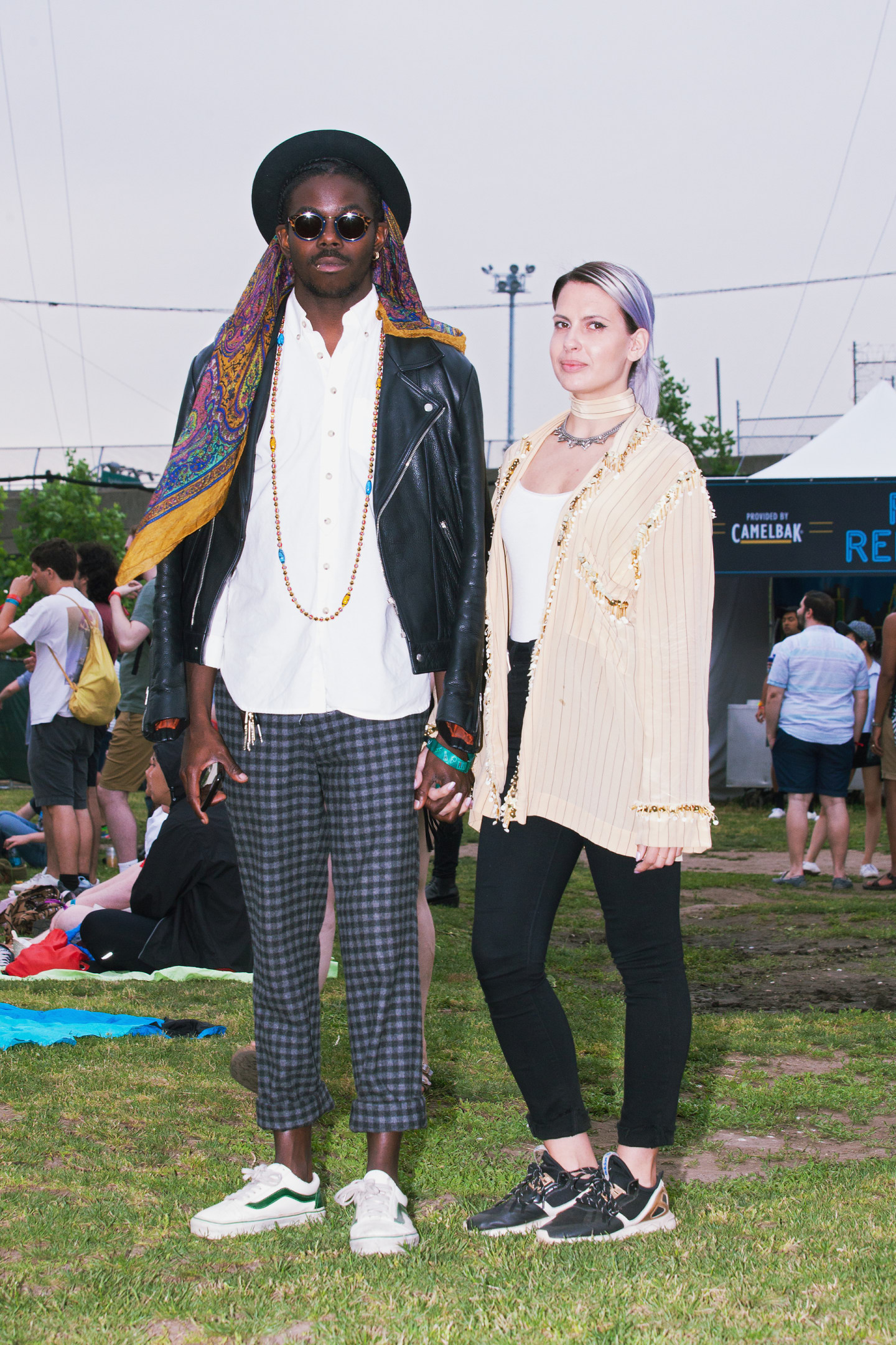 22 Laid-Back Festival Outfits To Copy This Summer