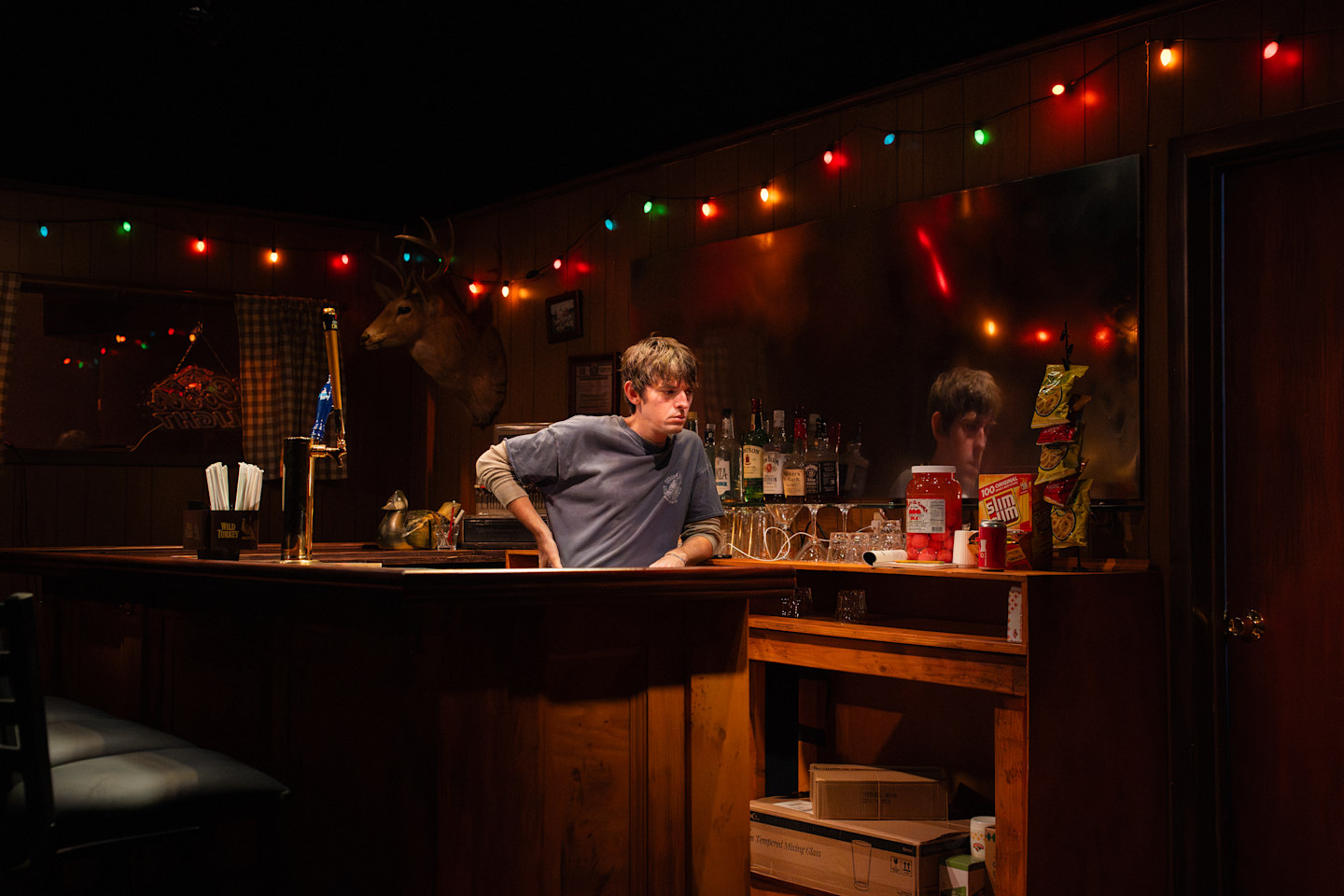 Max Wolf Friedlich’s <i>The Holes</i> pokes holes in the male loneliness crisis