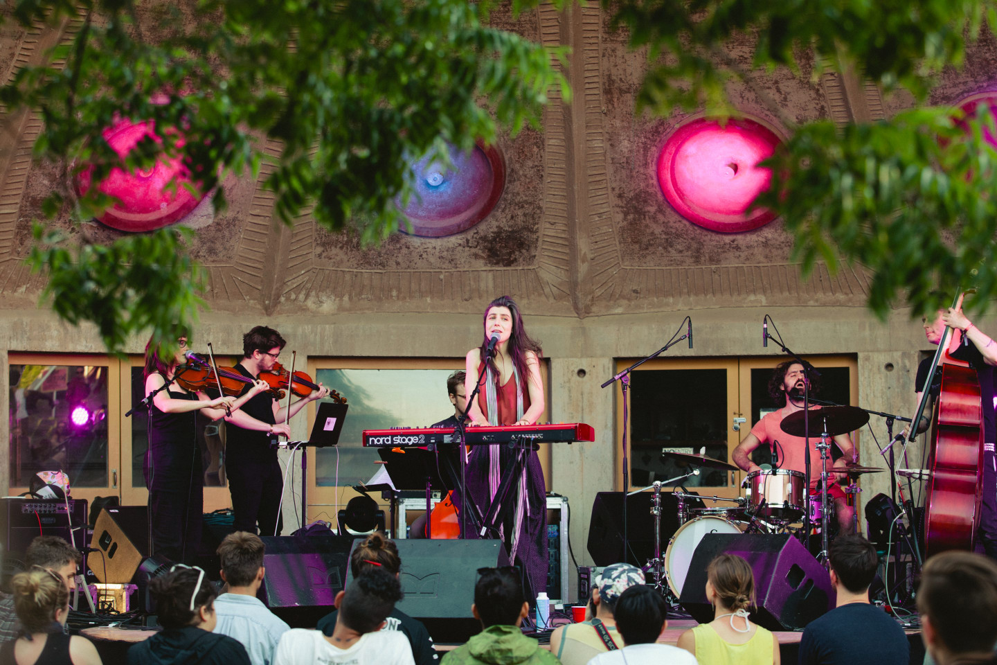 23 Photos That Prove FORM Arcosanti Is America’s Most Unique Festival