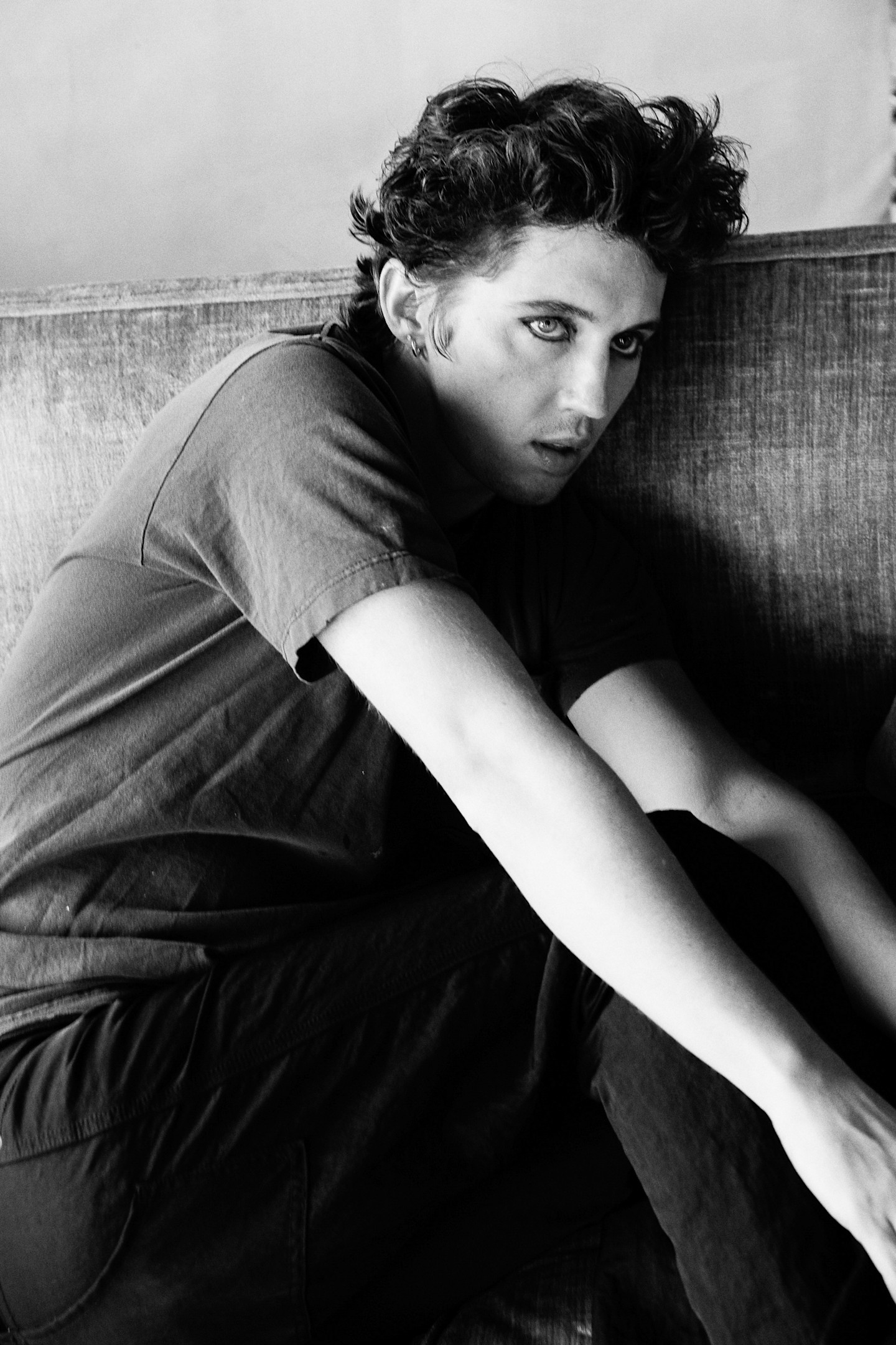 Troye Sivan on <i>She’s The Best</i>, being a male pop star, and longing for love