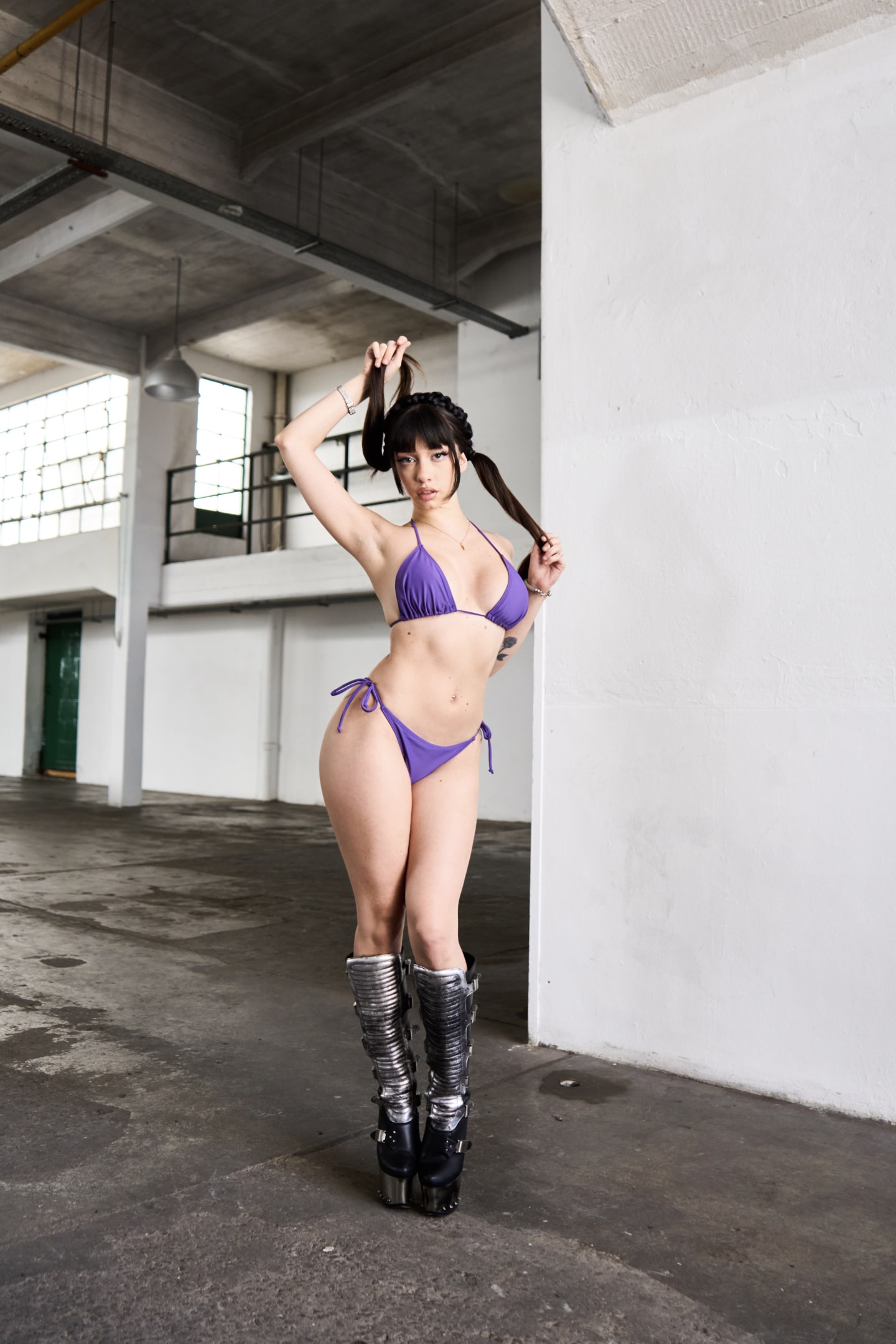 The Opener: Six Sex’s campy club carnage