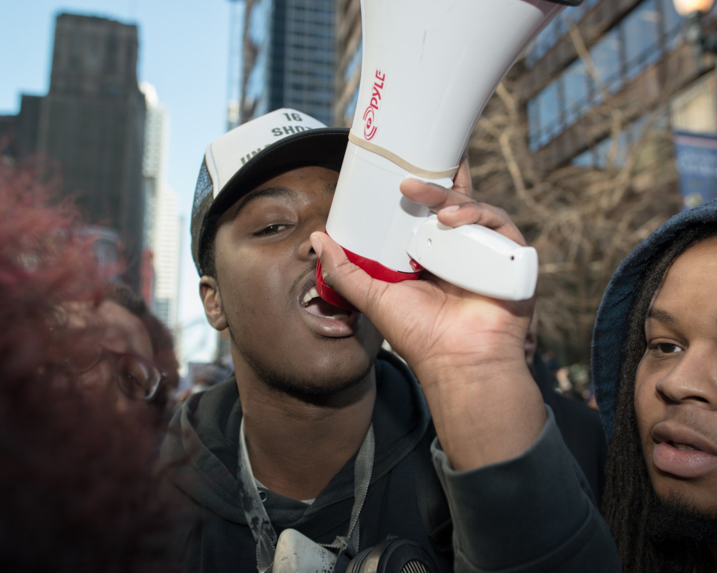 What Chicago’s #ResignRahm Protests Really Looked Like