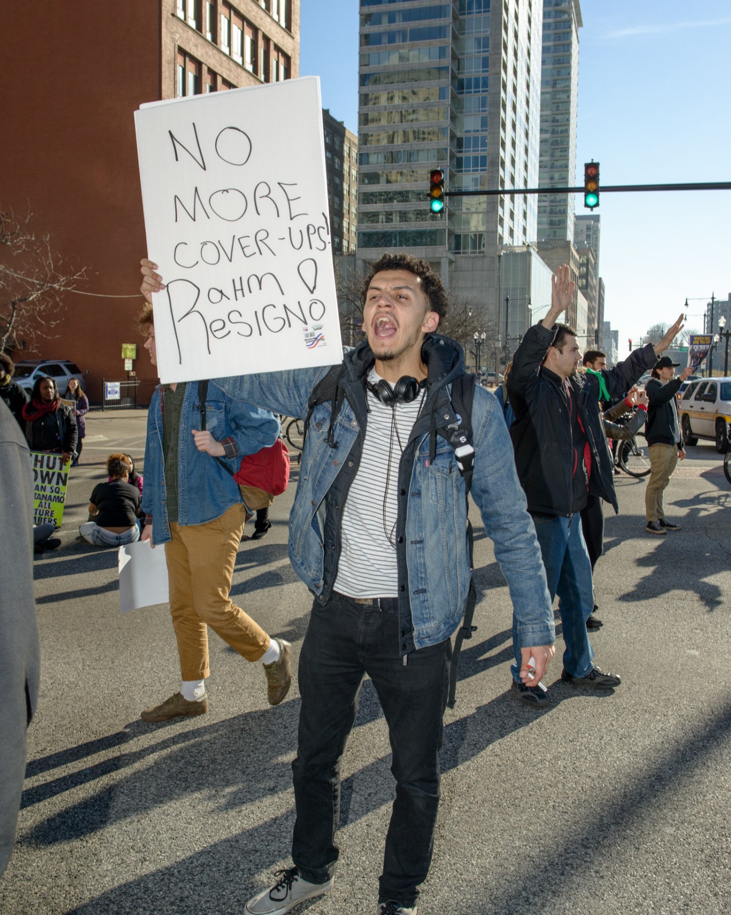 What Chicago’s #ResignRahm Protests Really Looked Like