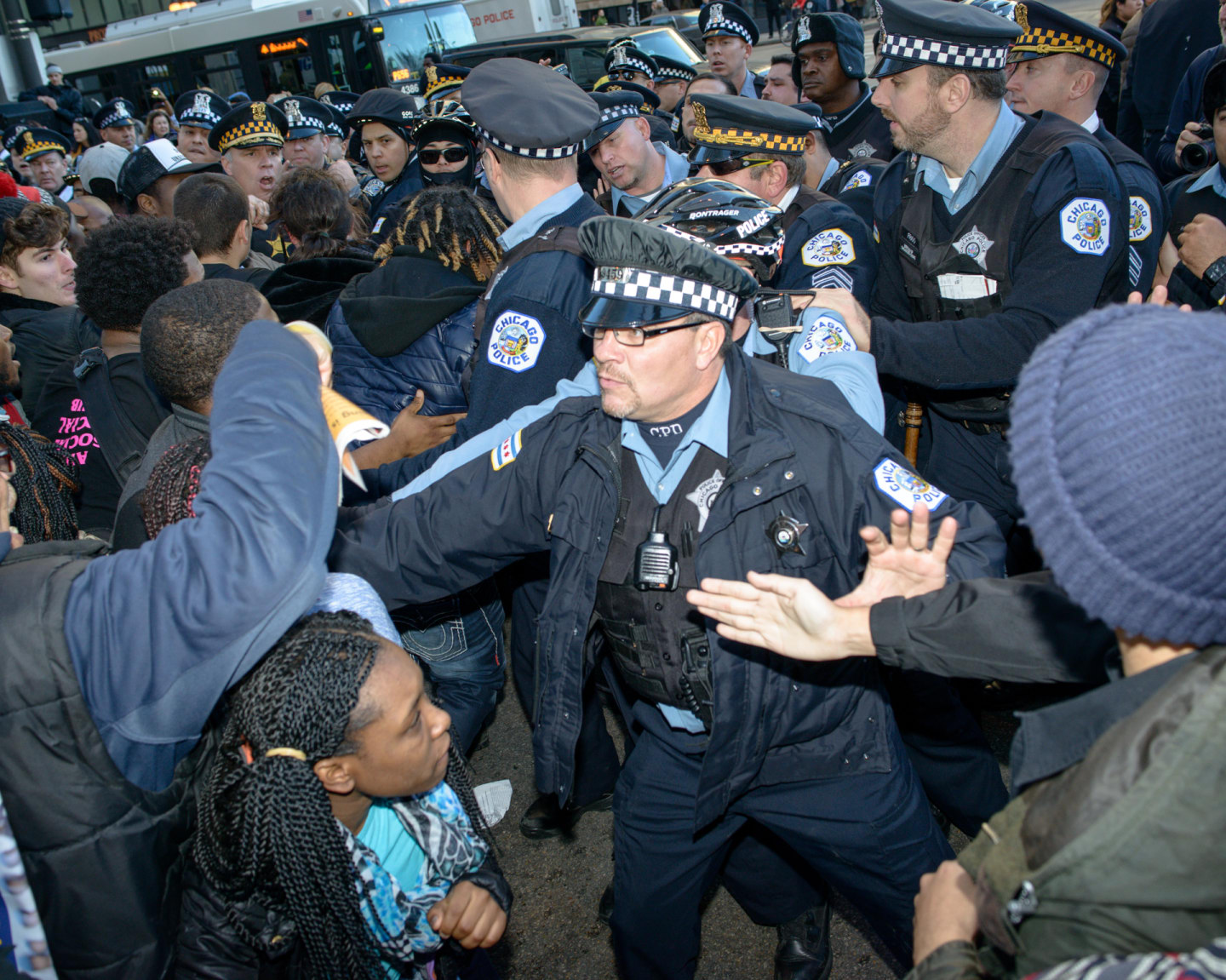 What Chicago’s #ResignRahm Protests Really Looked Like