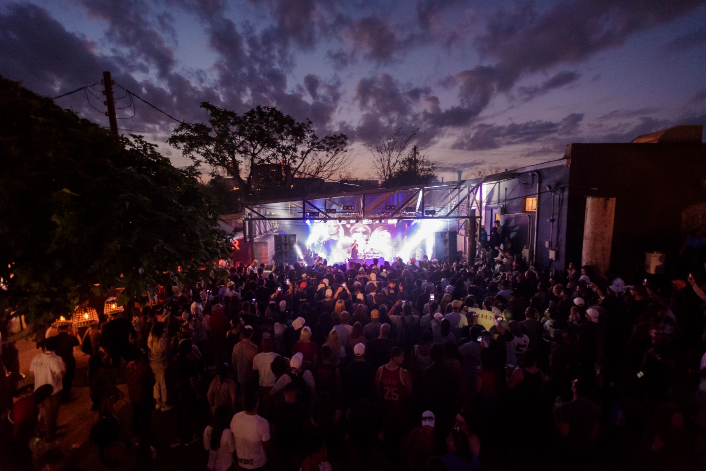 37 Amazing Photos From Saturday At The FADER FORT