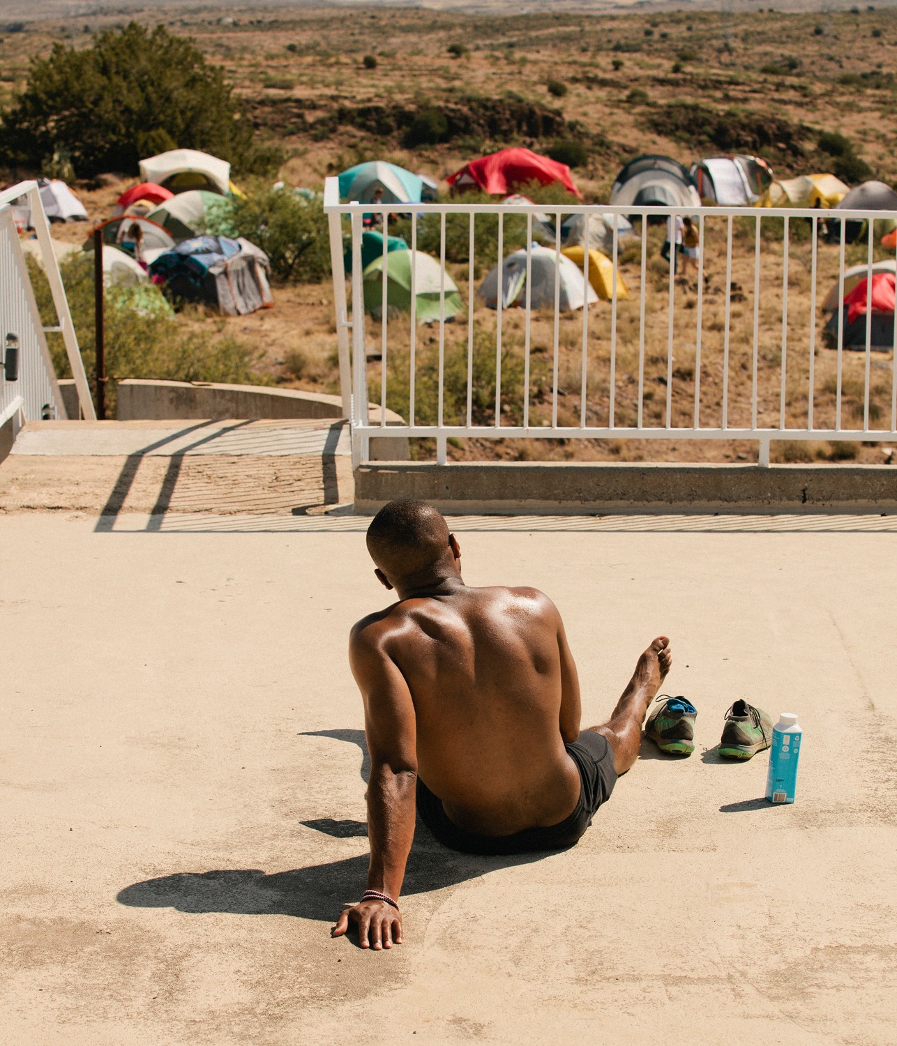 23 Photos That Prove FORM Arcosanti Is America’s Most Unique Festival