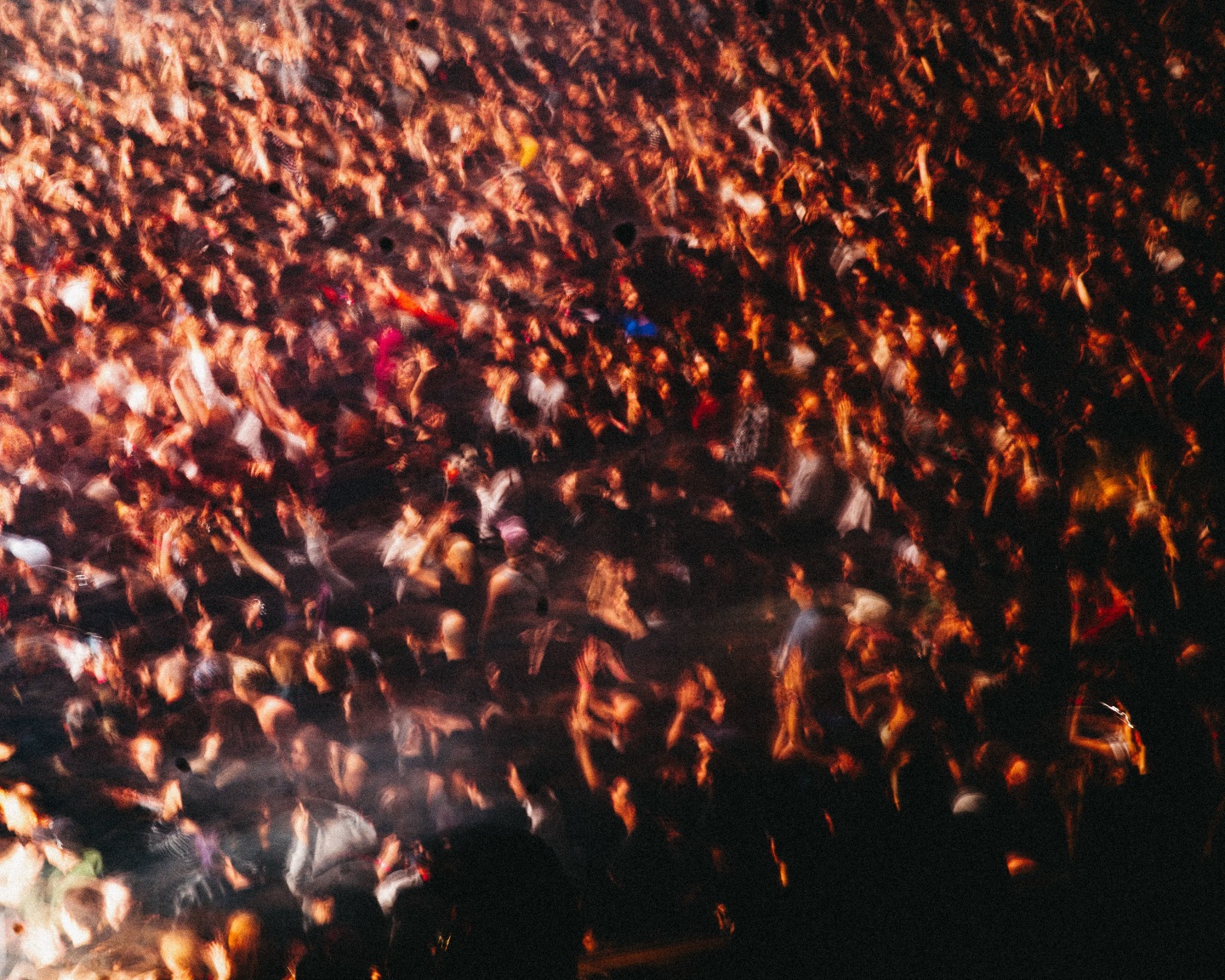 Getting throttled to My Bloody Valentine with 9,500 people