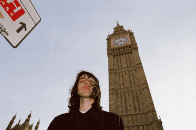 ag-cook-britpop-charli-xcx.jpg