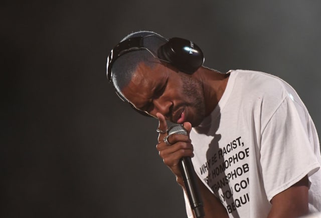 ミュージシャン Frank Ocean Blonded Radio New Classic Frank Ocean Blonded Radio New Classic Logo T-shirt White/LSD