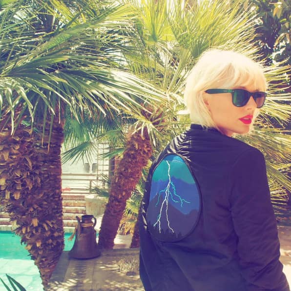 Taylor Swift quote: I'd like to do a completely off-the-wall collaboration.  I would