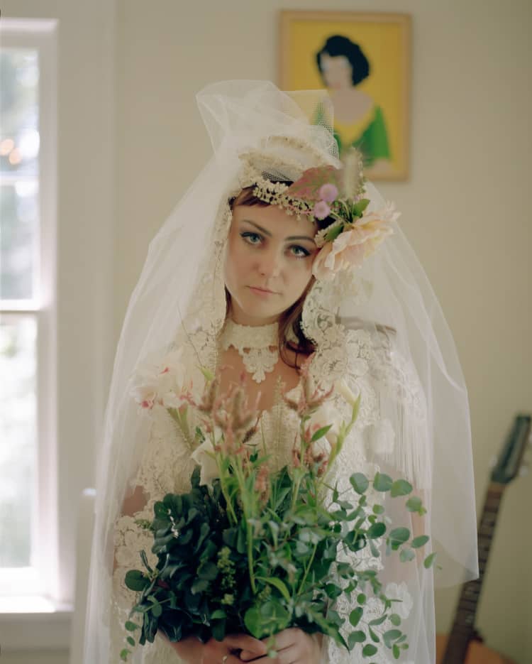 Listen to Angel Olsen's fourth album All Mirrors | The FADER
