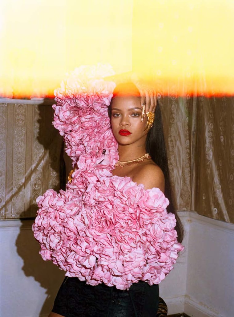 Deana Lawson photographs Rihanna for <i>Garage Magazine</i>