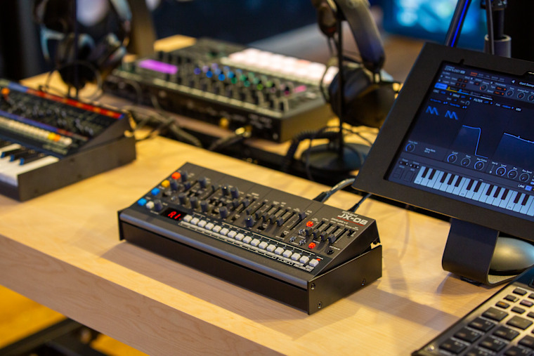 Roland opens NYC flagship with sets from Mdou Moctar and DJ Jazzy Jeff