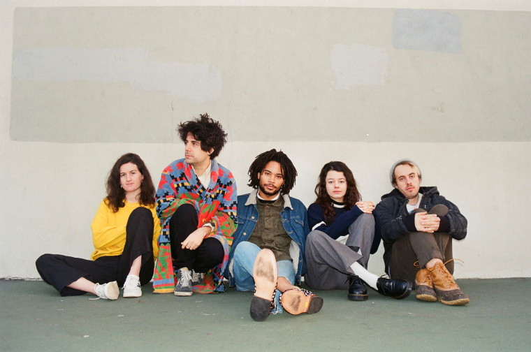 Meet Barrie, your new favorite dream-pop band from all over the world