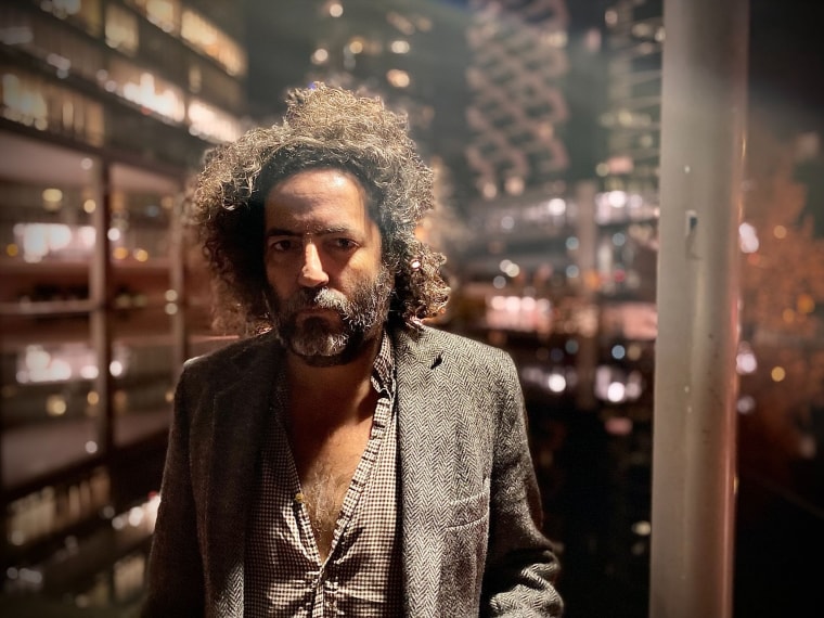 Destroyer announces new album, shares “Tintoretto, It’s for You”