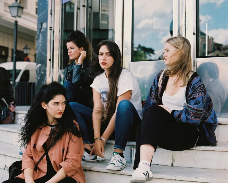 Hinds Announce Spring Tour Dates