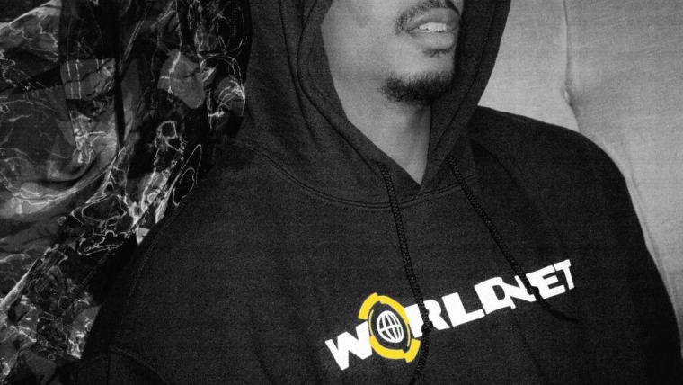 Frank Ocean just dropped a “Worldnet” hoodie for Black Friday