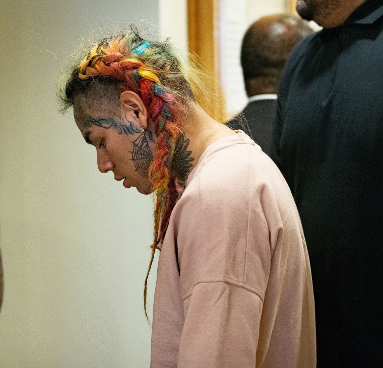 6ix9ine reportedly pleads guilty to nine criminal counts