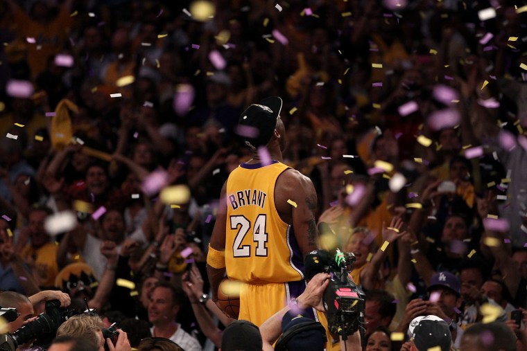 The Grammy Awards will reportedly pay tribute to Kobe Bryant during tonight’s ceremony