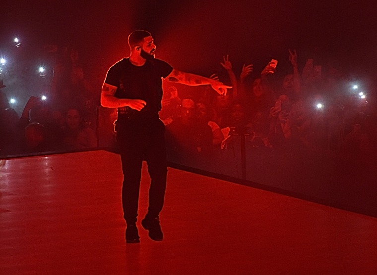 Watch Drake perform with Dave and Fredo in the U.K.