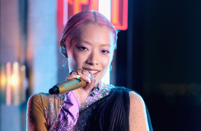 Rina Sawayama covers Metallica’s “Enter Sandman”