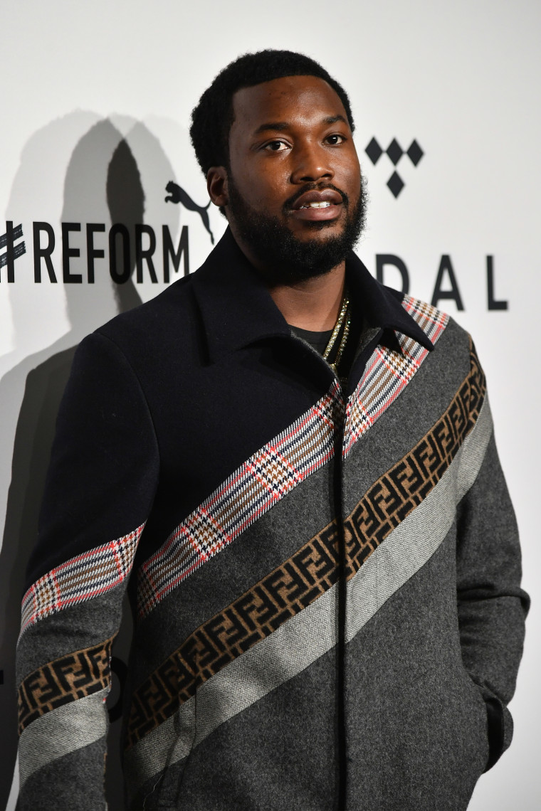 Las Vegas hotel responds to Meek Mill’s accusation of racism