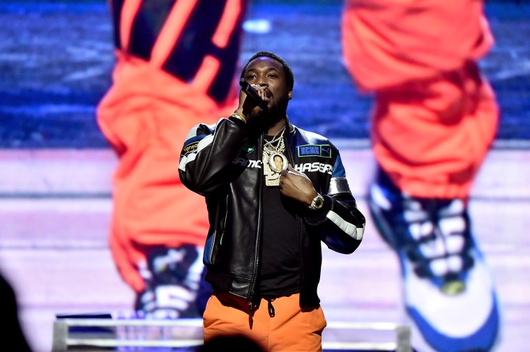 Meek Mill will sue Las Vegas hotel for discrimination