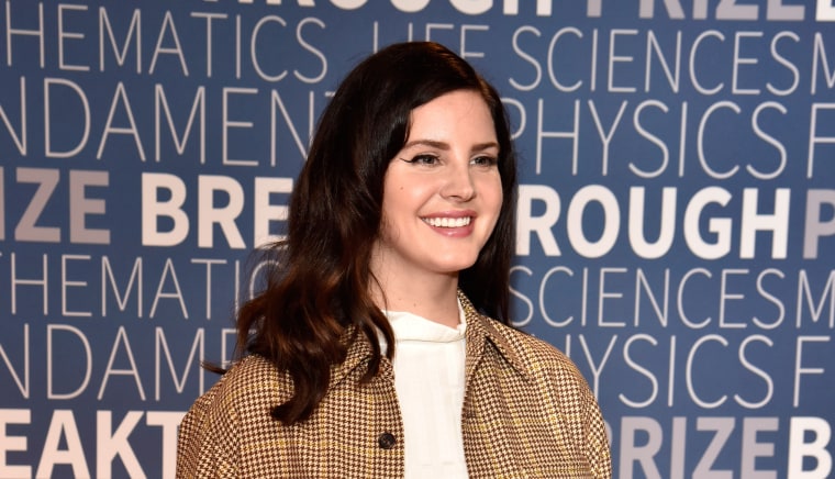 Lana Del Rey shares new song in response to mass shootings