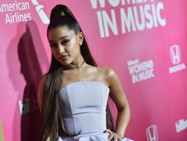 Watch a young Ariana Grande sing with her mom