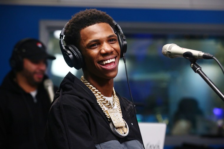 A Boogie Wit da Hoodie’s <i>Hoodie SZN</i> returns to no. 1 on Billboard 200